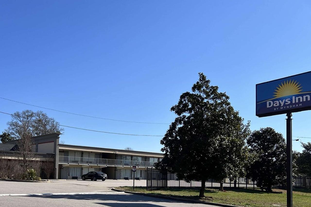 Days Inn By Wyndham Monroe Nc Eksteriør billede