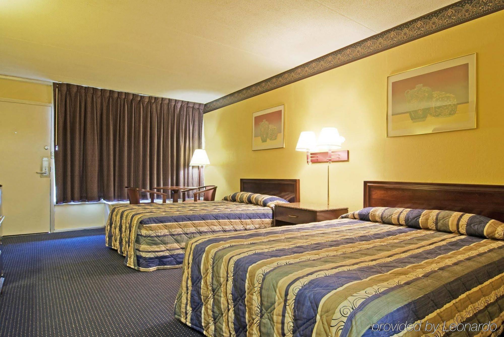 Days Inn By Wyndham Monroe Nc Værelse billede