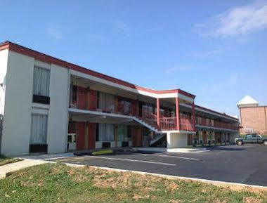 Days Inn By Wyndham Monroe Nc Eksteriør billede